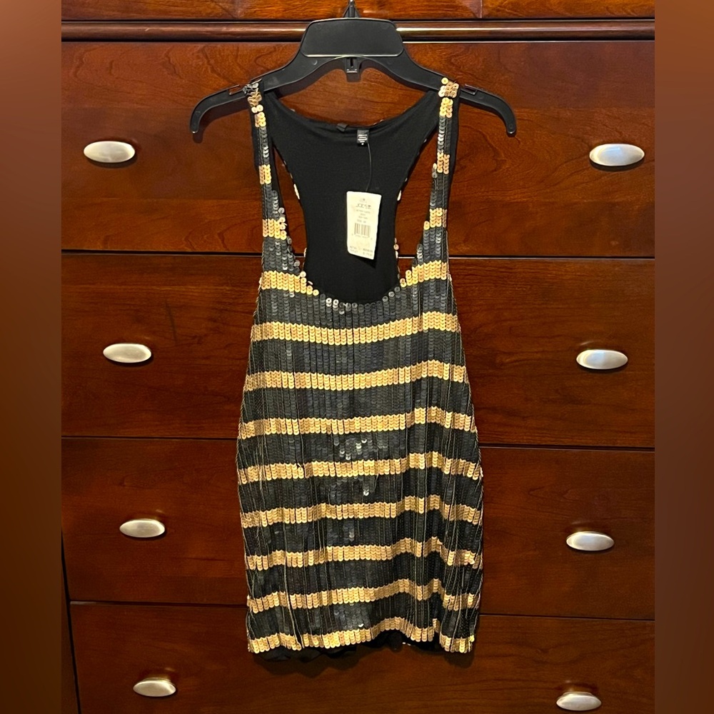 Joe’s Jeans gold and black sequin tank top